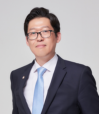 변호사 편권일